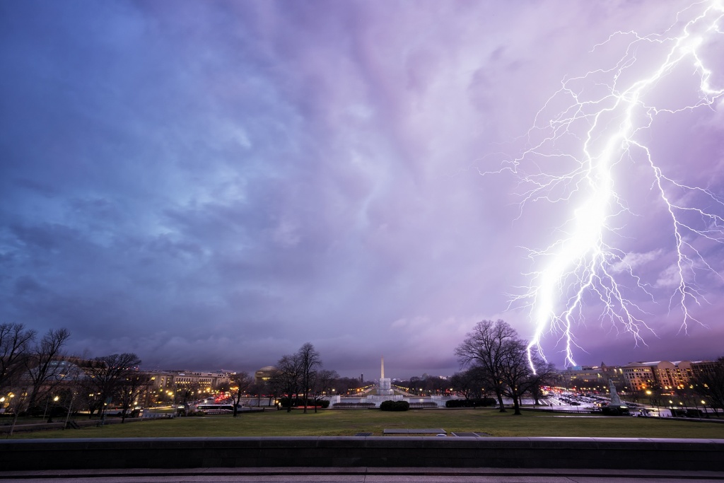 lightning, washington dc, tornado, washington monument, sunset, lightning, strike, electricity, severe, capitol, capital, storm, rain, clouds, weather, awesome