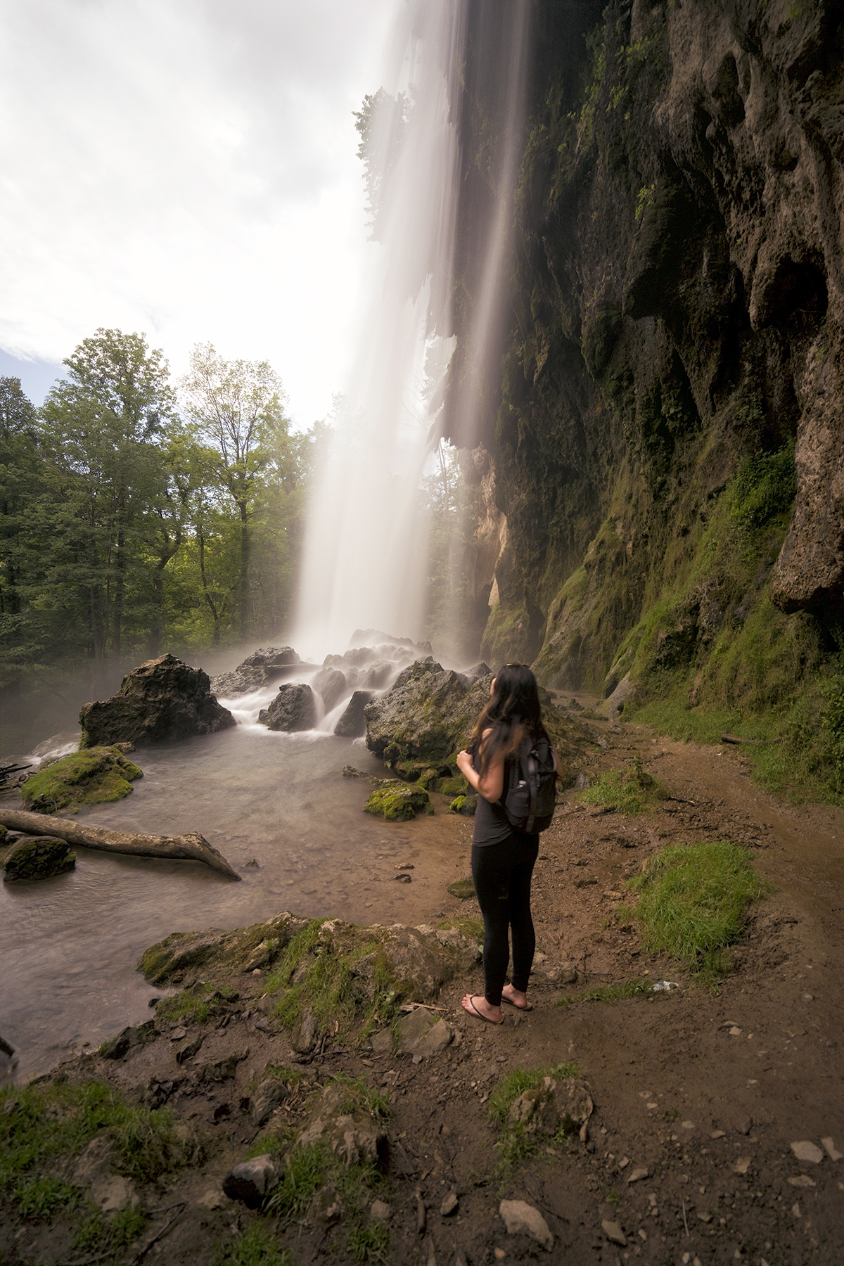 Falling Springs Waterfall