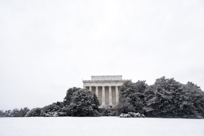 winter, washington dc, snow, lincoln memorial, foggy bottom, untouched, profile, metro, snow, black and white, national mall, national monument, abraham lincoln, driving