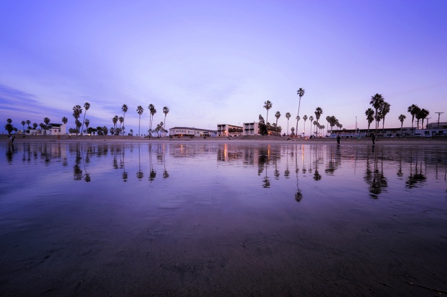 Ocean Beach, San Diego, California, ca, travel, visit, west coast, socal, palm trees, reflection, sunset, purple, ob, tides, water, waves, beach,