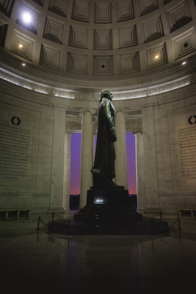 sunset, jefferson memorial, interior, architecture, national mall, washington dc, west potomac park, tidal basin, crazy weather, glow, columns, pink, purple, statue,