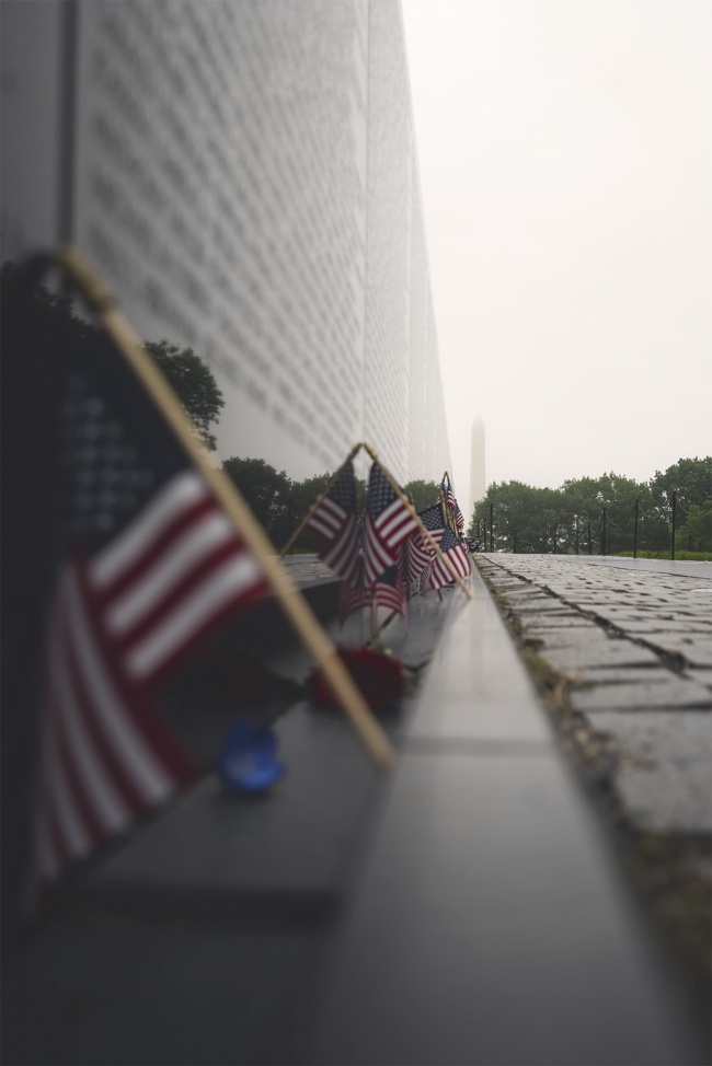 memorial day, vietnam veterans, vietnam veterans memorial, national mall, washington dc, american flags, reflection, vietnam war, rolling thunder, veterans, gratitude, sacrifice, washington dc,