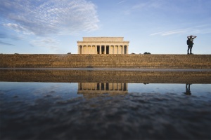 Lincoln Memorial, National Mall, washington dc, reflection, puddle, early morning, photographers, monuments, memorials, things to do,