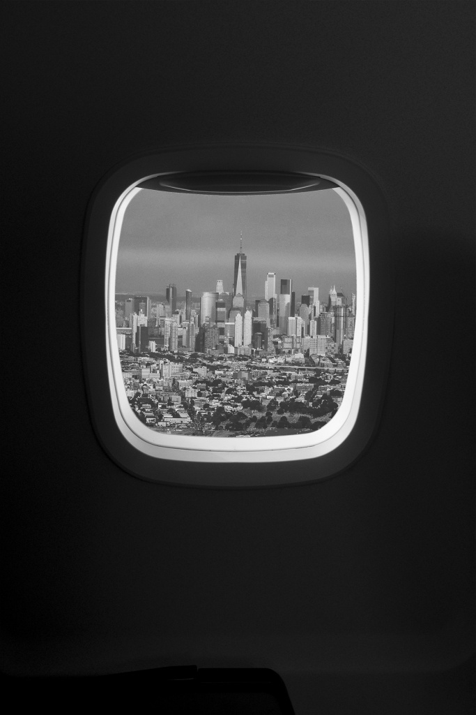 Newark Airport, flying, airplane, new york skyline, one trade center, one tower, new york, new jersey, black and white, jason m peterson, photography, window seat, from the window, skyline, travel