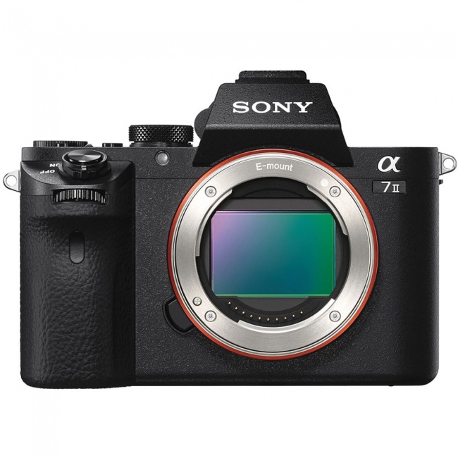 sony alpha, sony images, Sony A7II, Mirrorless Digital Camera, 70-200mm, zoom lens, sony-zeiss, 16-35mm, wide angle lens, e mount, review, camera, technology, vlog, video, 28-70mm, 5 axis stabilization, image stabilization, battery life, hand strap, peak design,