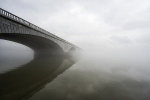 arlington memorial bridge, washington dc, foggy day, reflection, bridge, clouds, potomac river, moody