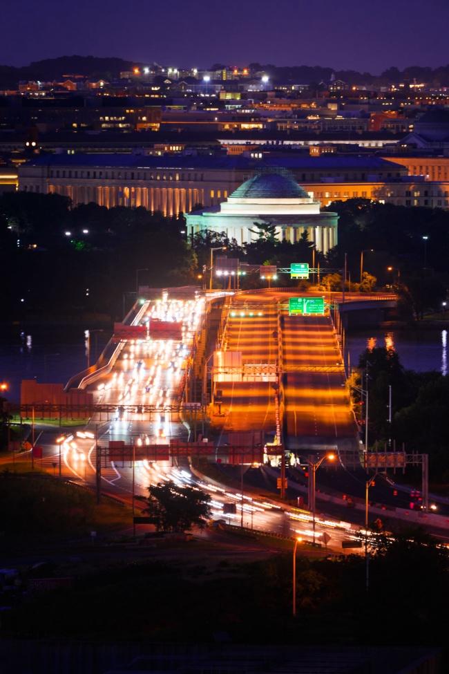 thomas jefferson memorial, washington dc, altaire apartments, rosslyn, virginia, va, rooftop, tidal basin, national mall, light trails, car trails, sunset, compression