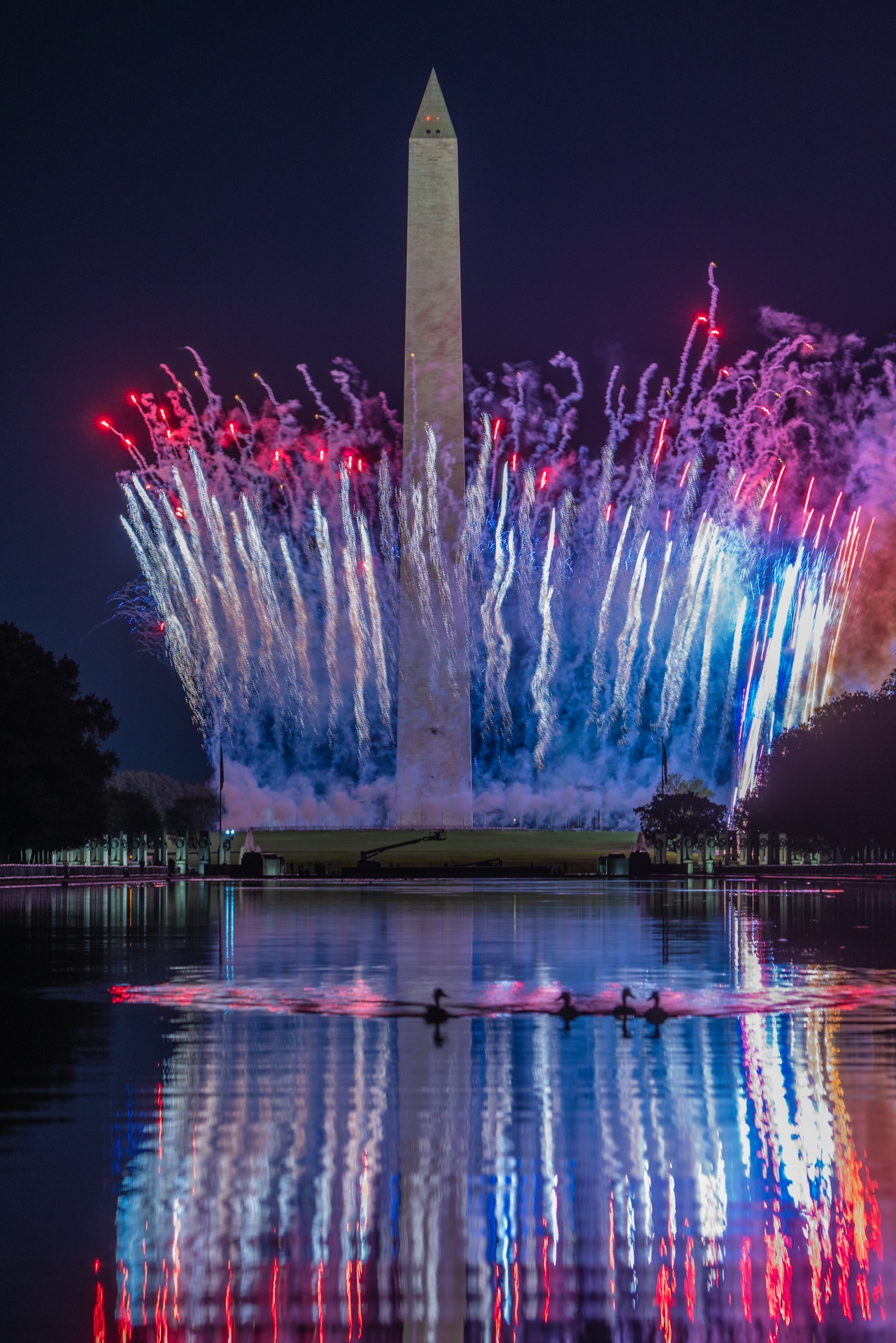 white house, washington monument, fireworks, reflecting pool, reflections, firework display, washington dc, president trump, republican nomination